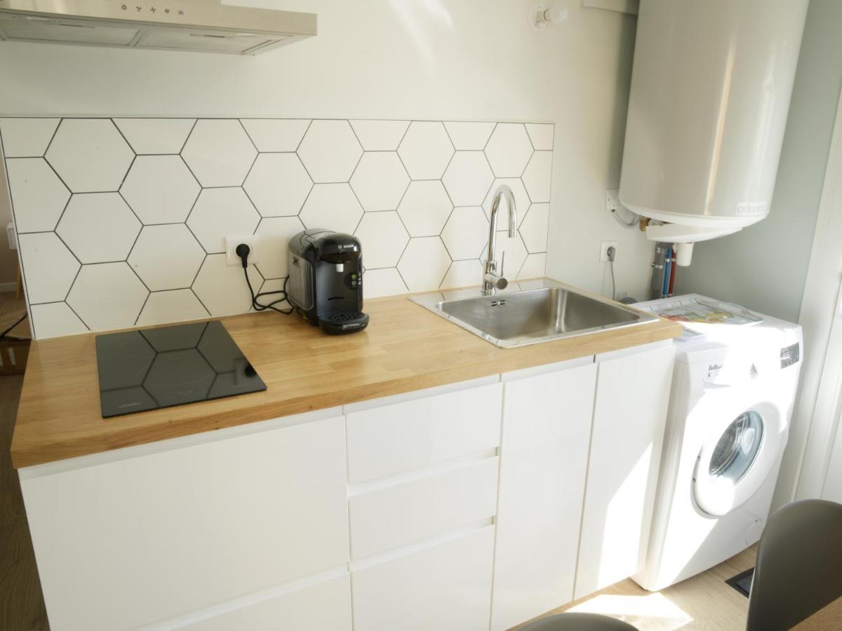 T2 - 28M2 Avec Cour Et Stationnement, Wifi Et Linge Fournis Apartment Angouleme Exterior photo